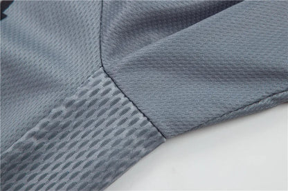 "Set Arjan heren fietskleding van hoogwaardige Castelli stof met short-sleeve en strakke professionele pasvorm voor fietstoch