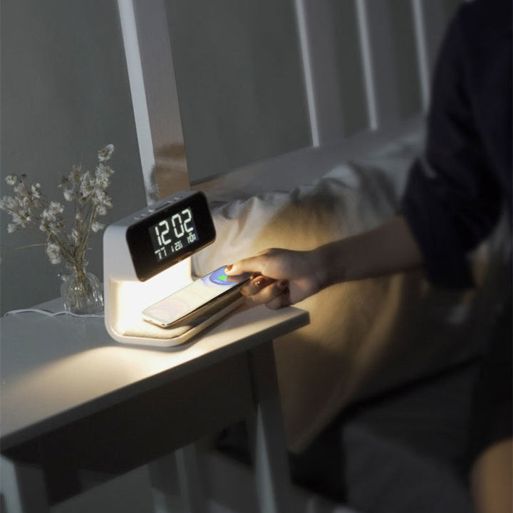Slimme bedlamp, wekker, draadloze oplader, dimbaar LED nachtlampje voor slaapkamer en sfeerverlichting.