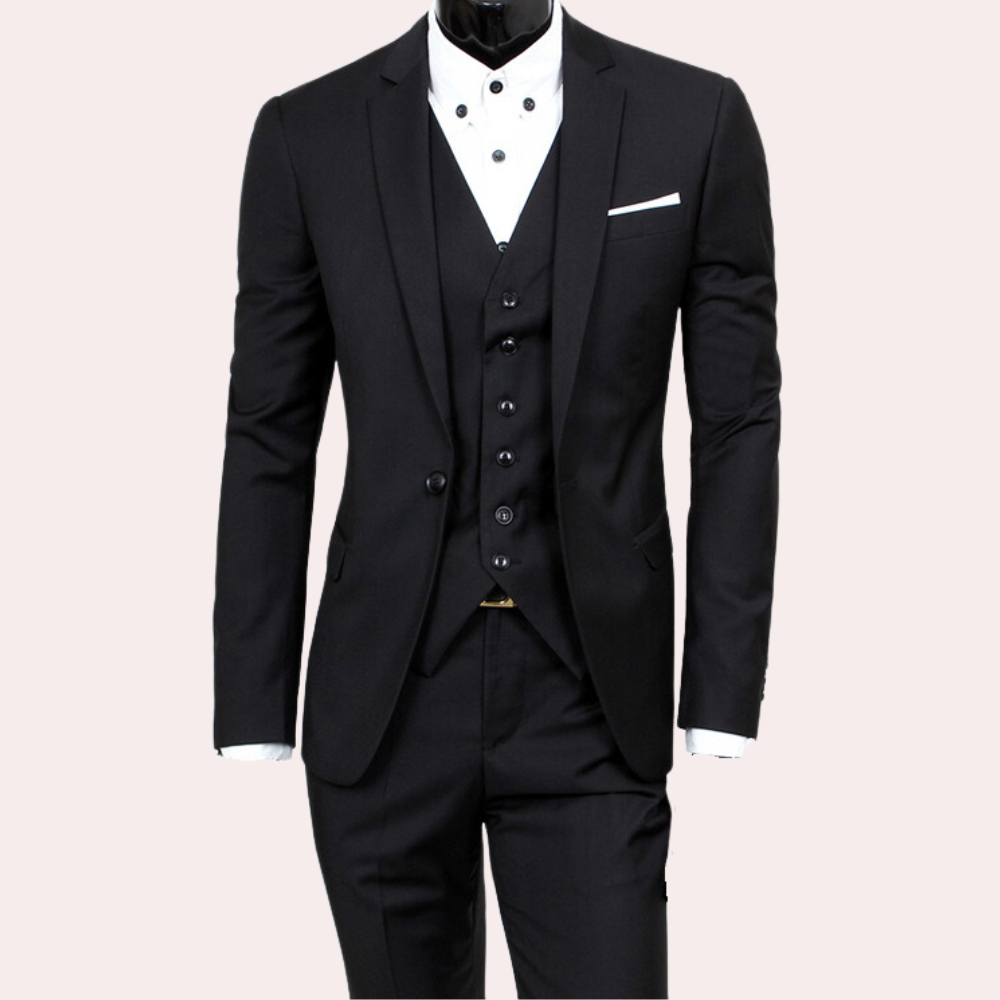 Stijlvol 3-delig zomerkostuum heren met blazer, colbert en broek in elegante pasvorm, ideaal voor elke formele gelegenheid.
