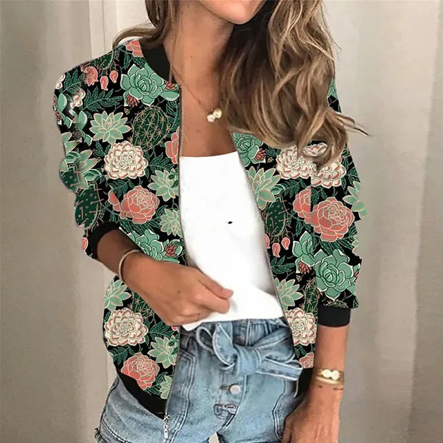 Stijlvol dames jack met opvallende print en ritssluiting, perfect voor een trendy lente/herfst look.