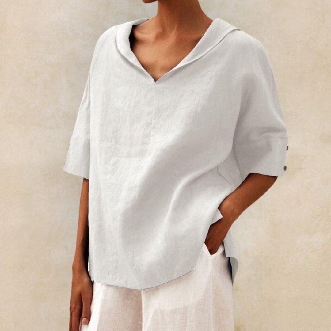Dames casual shirt met V-hals, comfortabel en modieus. Essentieel item voor damesmode.