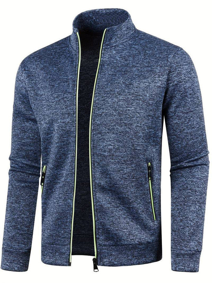 "Stijlvol handmade heren vest, elegant design met verborgen ritszakken en luxe zachte stof, perfect voor elke moderne man."