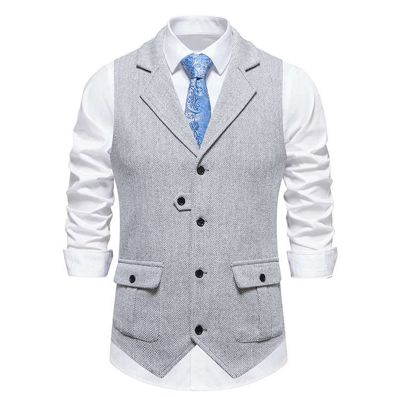 Formeel herenvest, ideaal voor zakelijke bijeenkomsten of chique evenementen. Dit klassieke gilet is stijlvol en tijdloos.