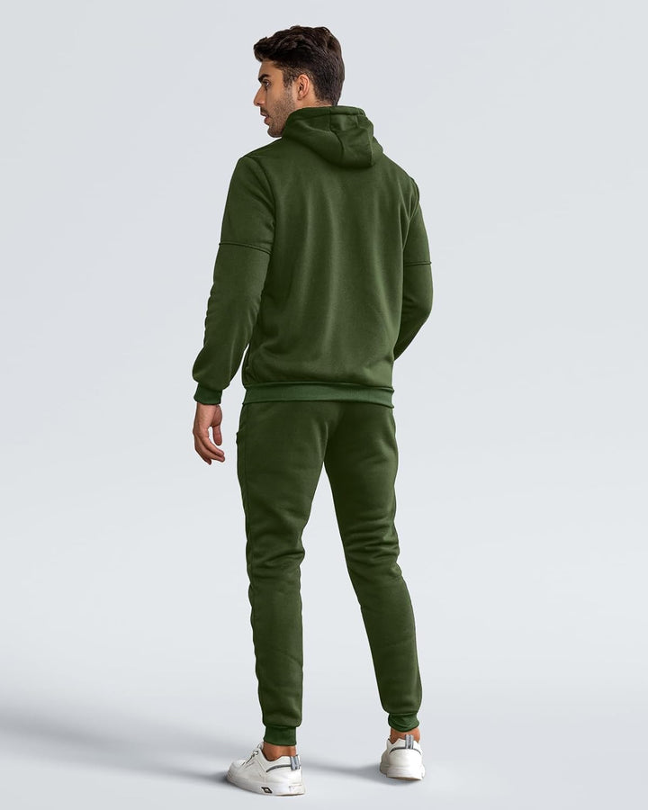"Stijlvol Jamie trainingspak heren: ademend, grijs/slim-fit pullover en broek, ideaal voor sport en casual wear."