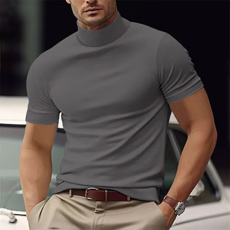 Herenmode: trendy slim fit T-shirt met korte mouw en turtleneck, een must-have voor de moderne man.