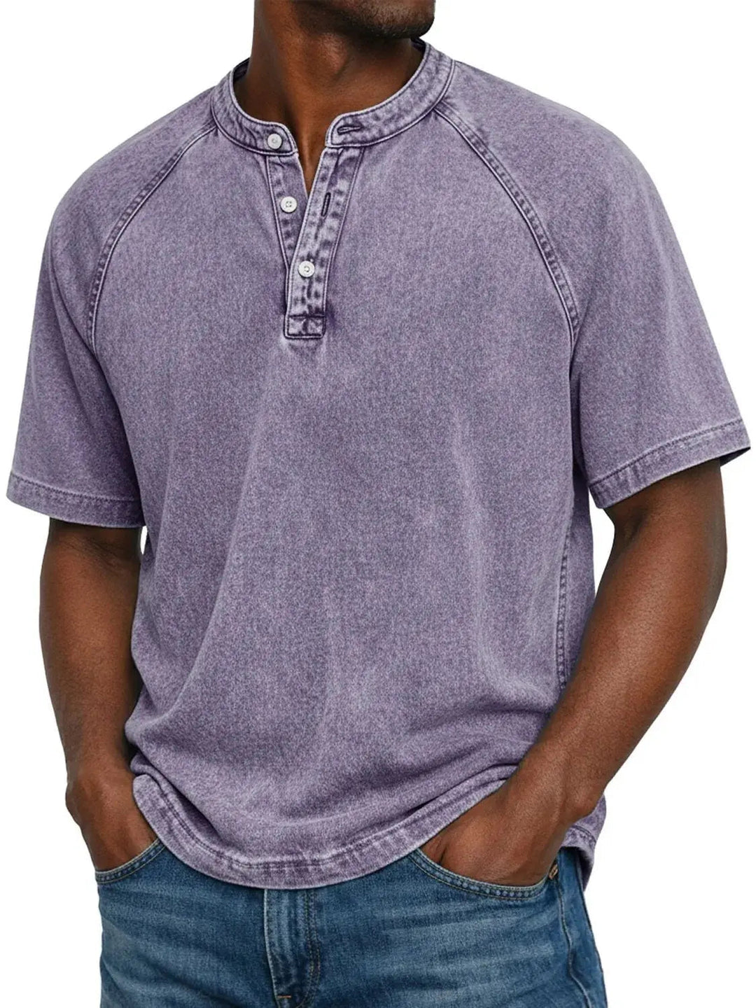 Stijlvol vintage herenshirt met korte mouwen en knoopsluiting. Perfect voor een casual, comfortabele look.