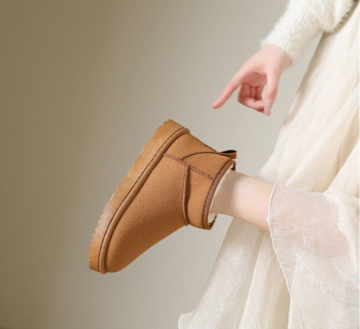 Stijlvolle beige dames winterlaarzen voor koude dagen. Warm en comfortabel, perfect voor wintermode.