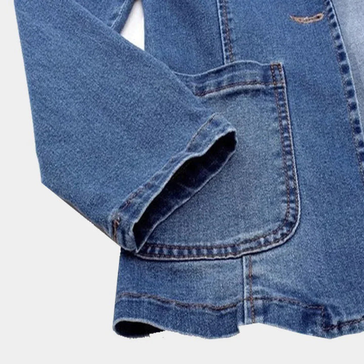 Hoogwaardige dames jeansblazer, getailleerd met lange mouwen, stijlvolle en comfortabele mode.