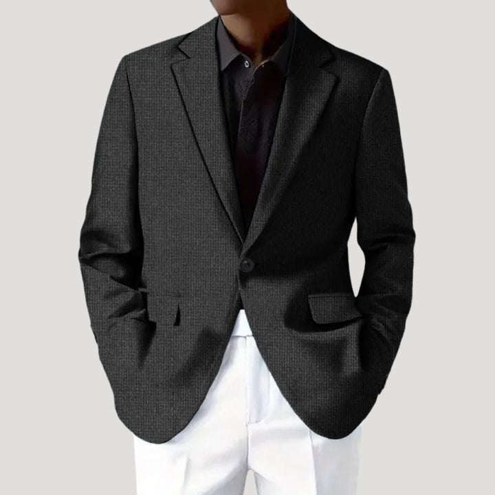 Comfortabele heren blazer, smart-casual gestyled. Een elegant stuk bovenkleding voor elke gelegenheid.