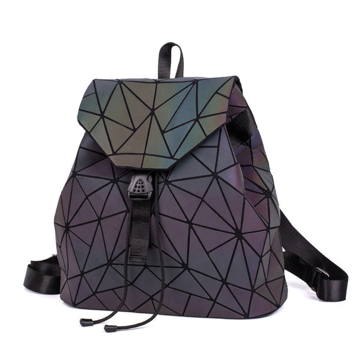 Unieke dames geometrische tas met lichtgevend effect. Moderne, reflecterende schoudertas die stijl toevoegt aan je outfit.