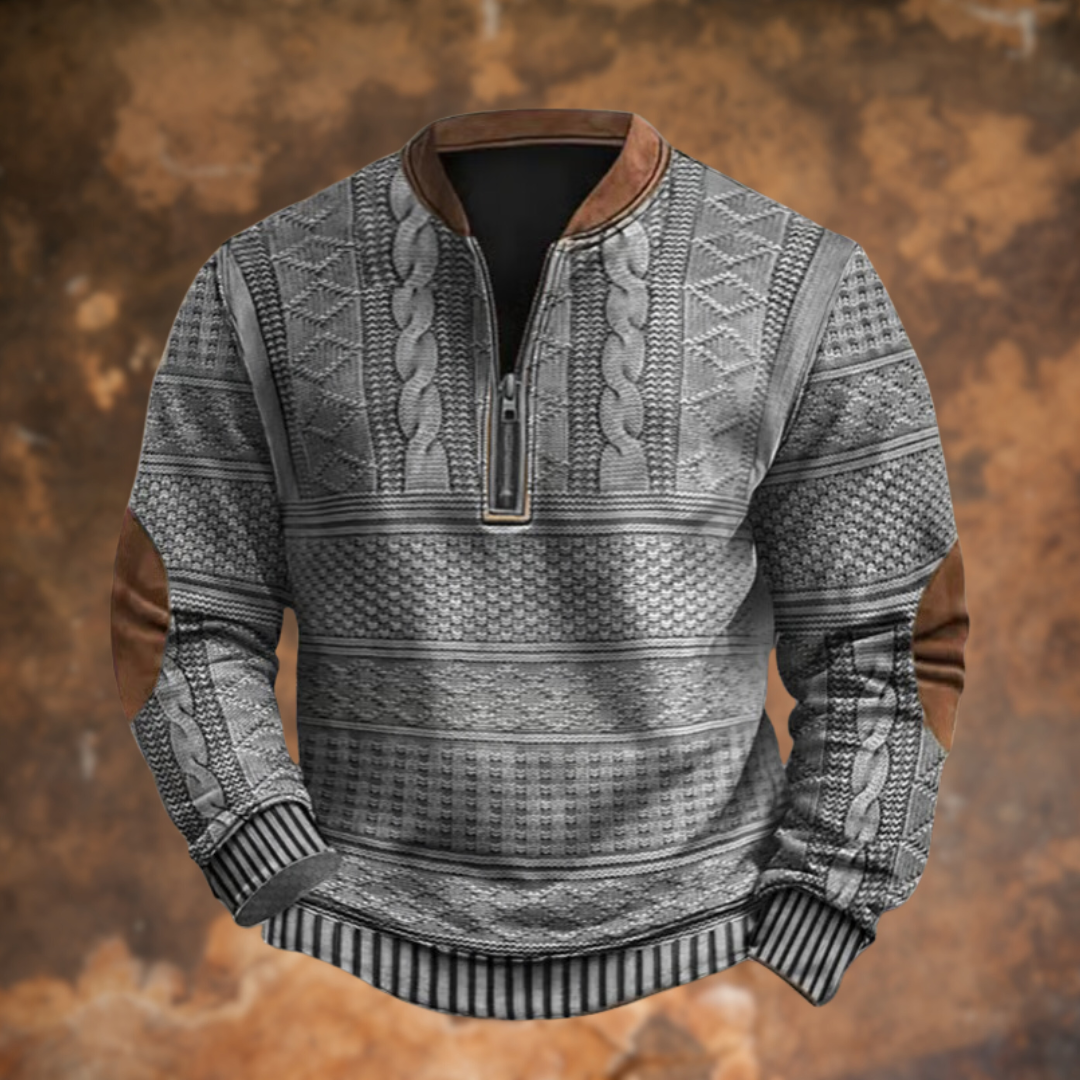 Zijaanzicht van de heren half-zip trui, benadrukt de comfortabele pasvorm en elegante uitstraling.