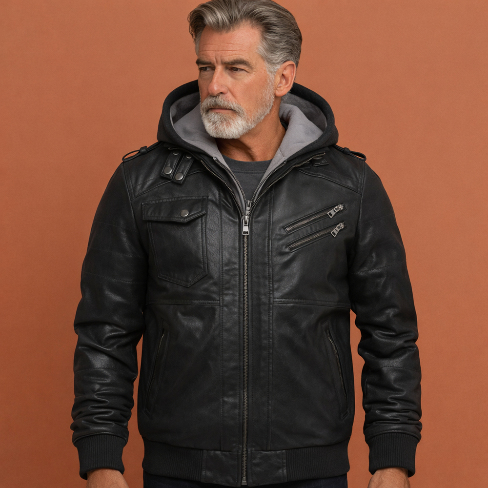 Praktische heren leren winterjas met capuchon, meerdere zakken; perfect voor casual buitenactiviteiten.