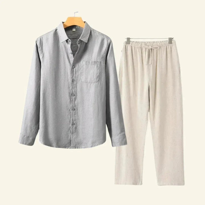 Luchtige heren blouse, onderdeel van een zomerse set met een bijpassende broek.
