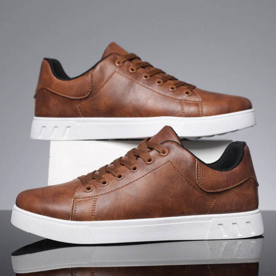Trendy lage heren sneakers met vetersluiting; comfortabele en stijlvolle casual schoenen voor heren.