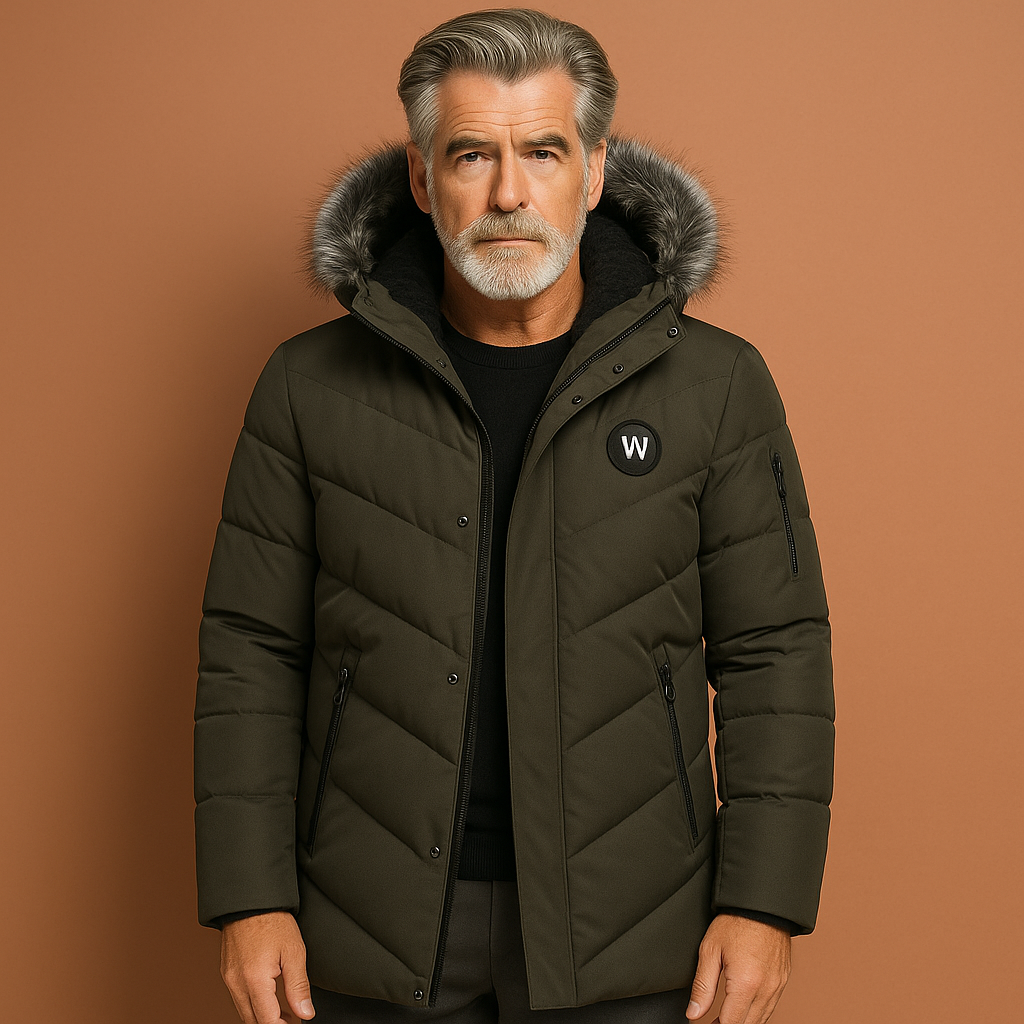 Warme en stijlvolle heren winterjas, lange pasvorm met capuchon en voering, ideaal voor koude winterdagen.