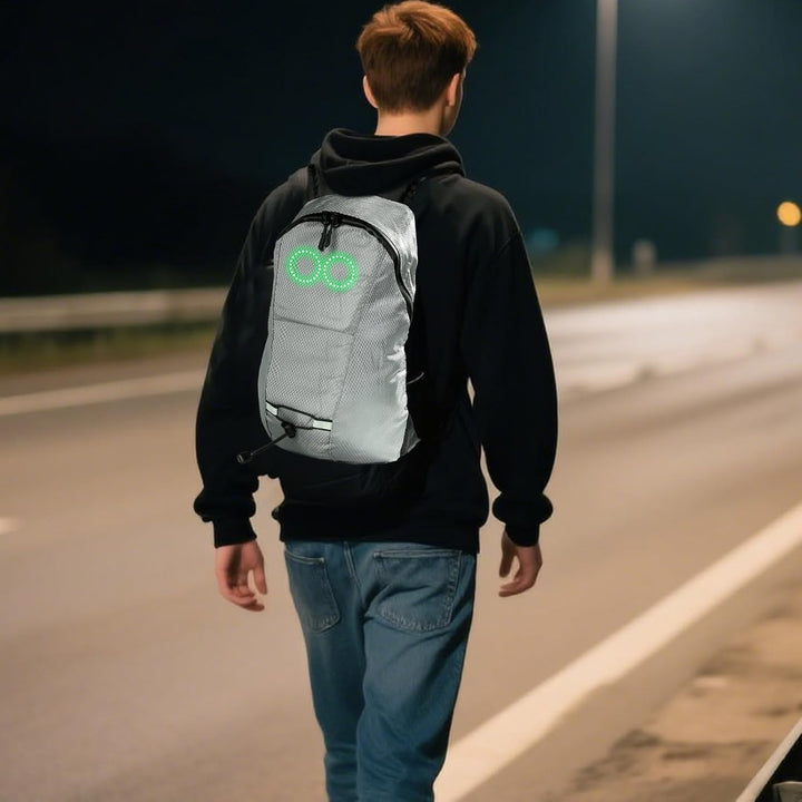 Lichtgevende LED rugzak, Nexora, ideaal voor festivals, fietsen en wandelen, met dynamische lichten.
