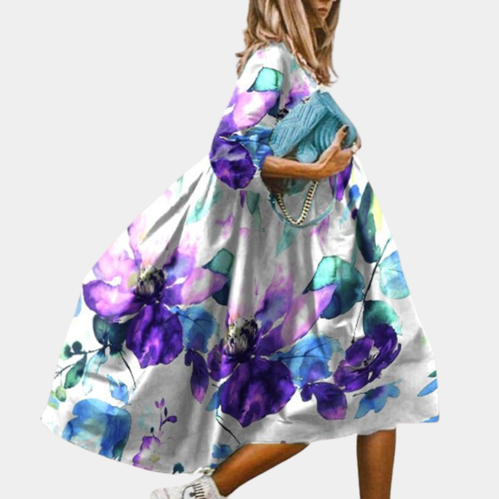 Melinda zomerjurk voor dames in groen, kaftanstijl, comfortabel voor warme dagen.