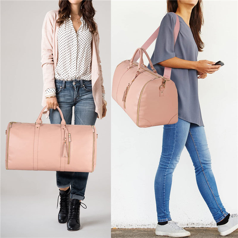 Luxe PU-leren kledingbeschermer, opvouwbaar en kreukvrij. Je ideale reistas en pakhoes.