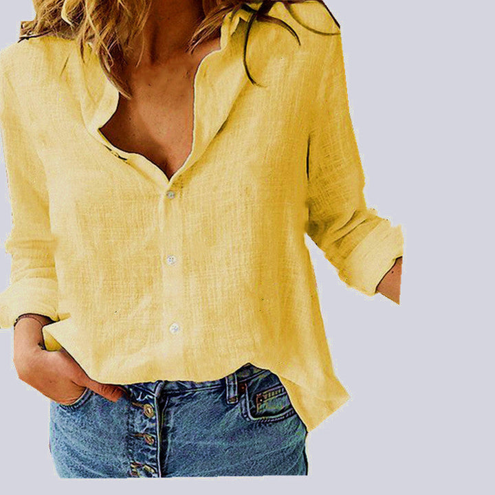 "Stijlvolle oversized linnen damesblouse, luchtige katoen-linnen mix met klassieke kraag, perfect voor lente en zomer."