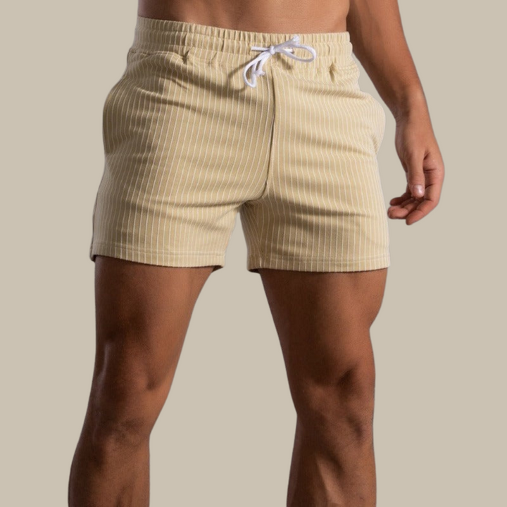 "Super-stretch fitness shorts voor heren, flexibel ontwerp in donkergrijs, perfect voor workouts en comfort"