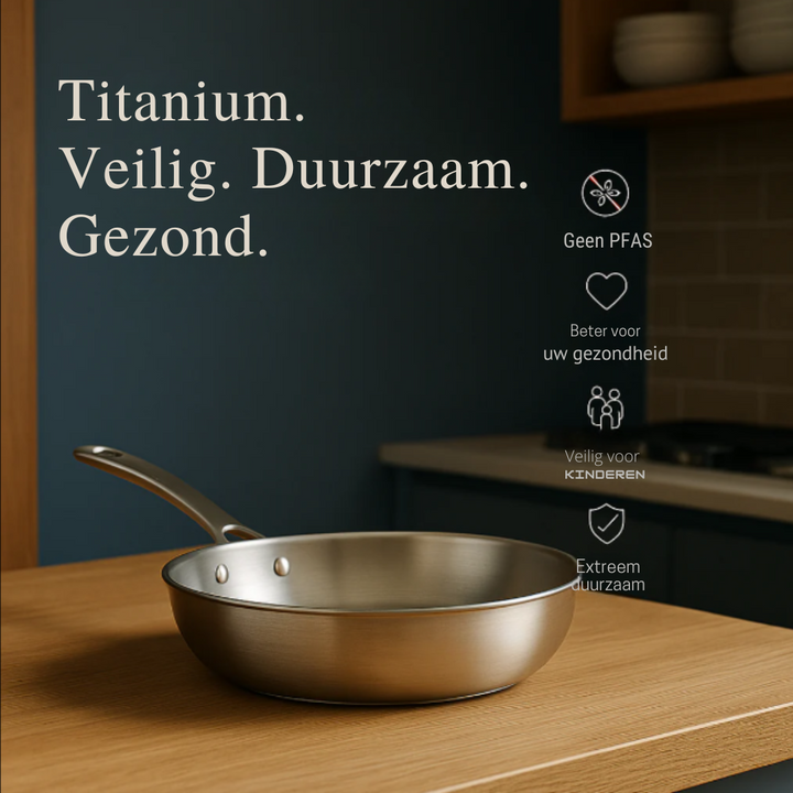 Duurzame en stijlvolle gehamerde titanium steelpan, perfect voor dagelijks koken op alle warmtebronnen.