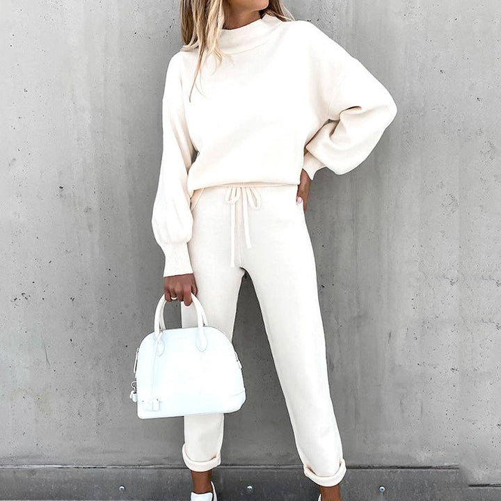 "Tweedelige loungewear set: zachte coltrui met lanternmouwen en high-waist broek in verschillende kleuren voor ultiem comfort