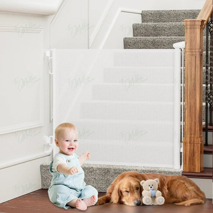 Uittrekbaar SafeStep veiligheidshekje voor kinderen en huisdieren, ideaal als trap- of ganghekje.