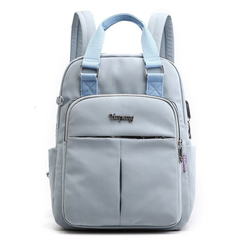 Waterbestendige unisex rugzak met meerdere vakken en laptopvak, perfect voor school, werk of reizen.