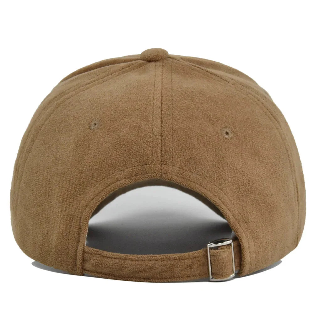Stijlvolle unisex pet met suède-look, verstelbaar voor optimaal comfort, streetwear accessoire.