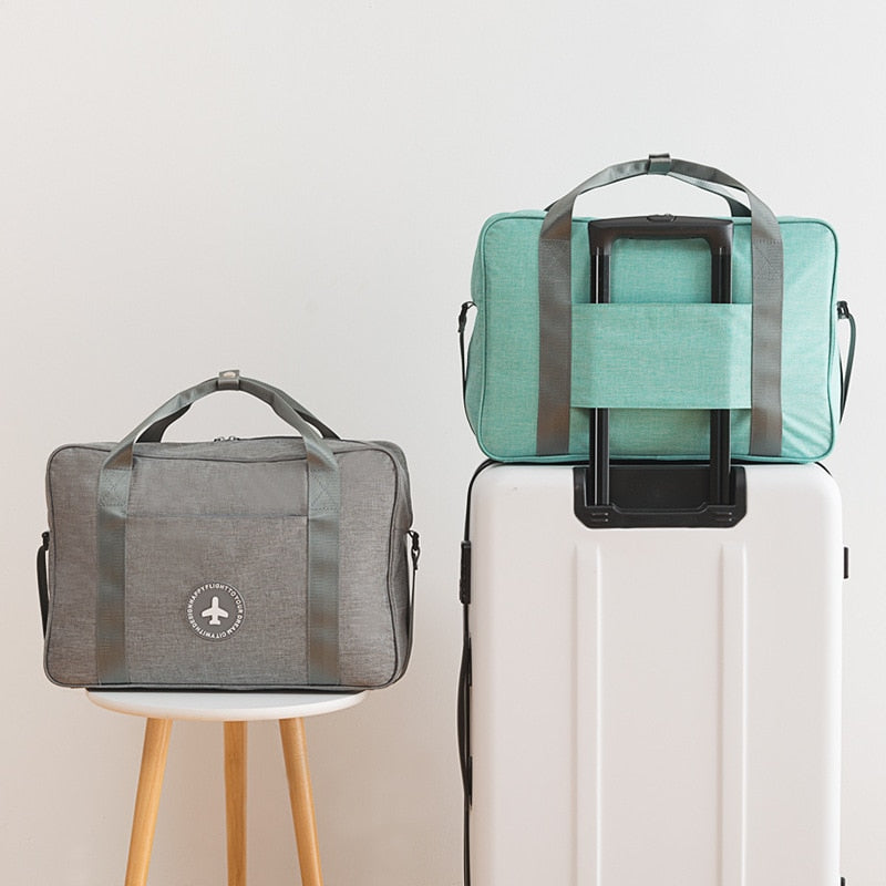 Duurzame compacte reistas. Ideaal als lichtgewicht handbagage en essentieel reisaccessoire.