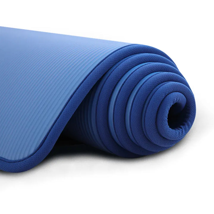 Comfortabele antislip sportmat voor thuis: stabiliteit en demping bij yoga, pilates en fitness.