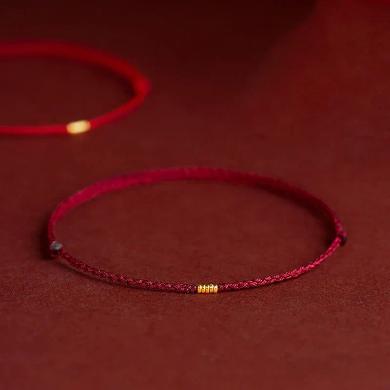 Gedetailleerde spirituele armband, handgemaakt voor harmonie & meditatie. Boeddhistisch sieraad met energie.