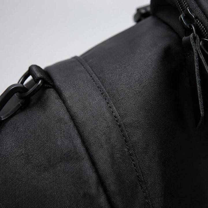 Lichtgewicht unisex reisrugzak, perfect voor stedentrips, kamperen en avontuurlijke reizen. Comfortabele reisbagage.