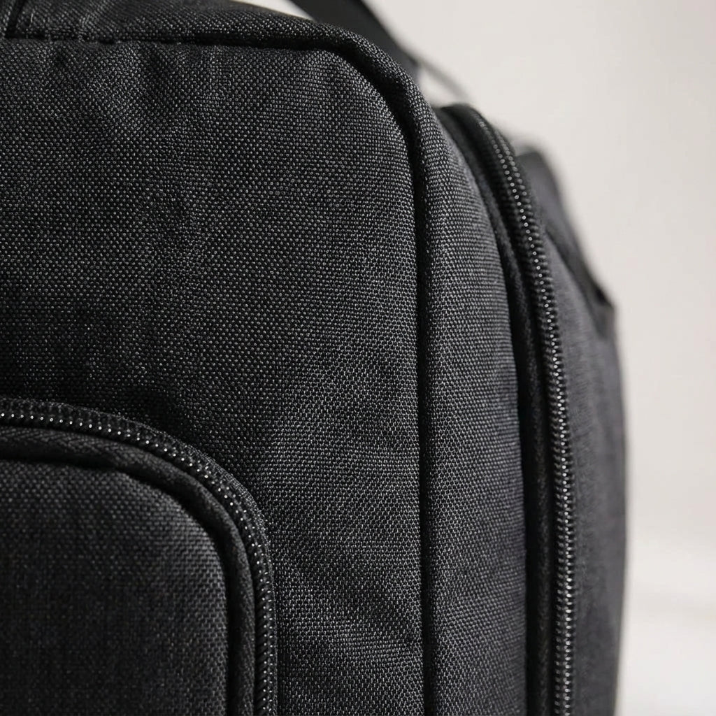 Opvouwbare, waterafstotende LoadMate reistas. Perfect als handbagage of extra bagage. Lichte unisex duffelbag voor reizen.