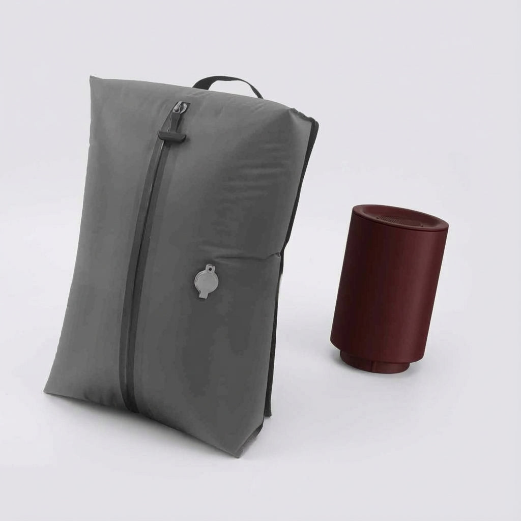 Waterafstotende en veilige opvouwbare compressietas, perfect voor het beschermen van bagage en spullen.