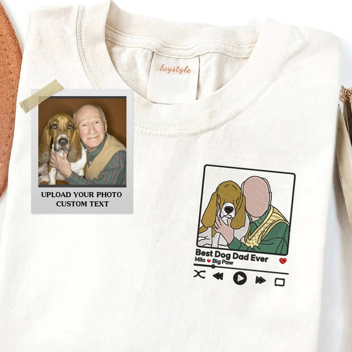 Unisex kledingstuk met geborduurde foto als dierbare herinnering. Keuze uit T-shirt, sweatshirt, hoodie.