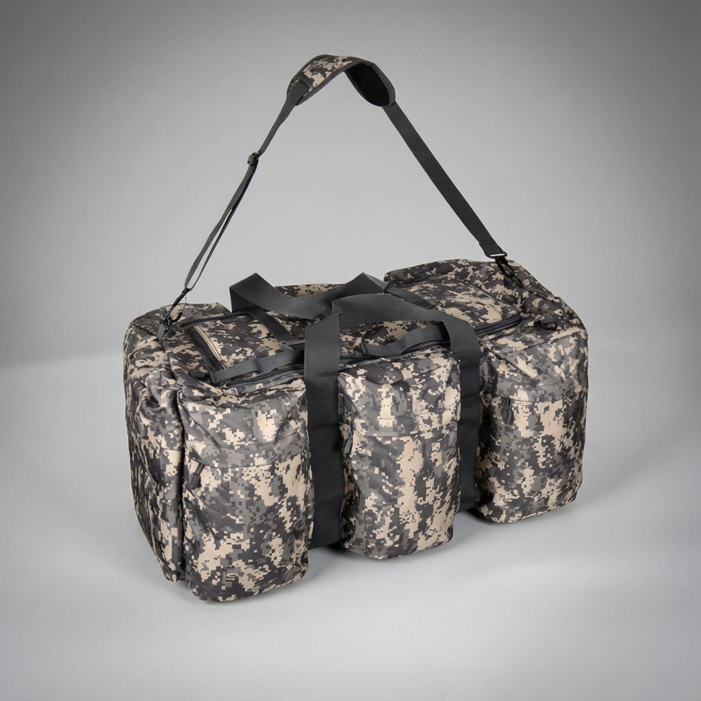 De robuuste TactiCarry unisex duffelbag, een veelzijdige reistas en kampeertas voor al je bagage.