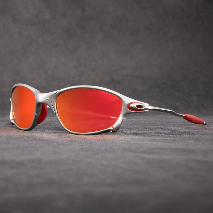 Unisex Trail Valley zonnebril met UV-bescherming. Robuust ontwerp, essentieel outdoor accessoire voor helder zicht.