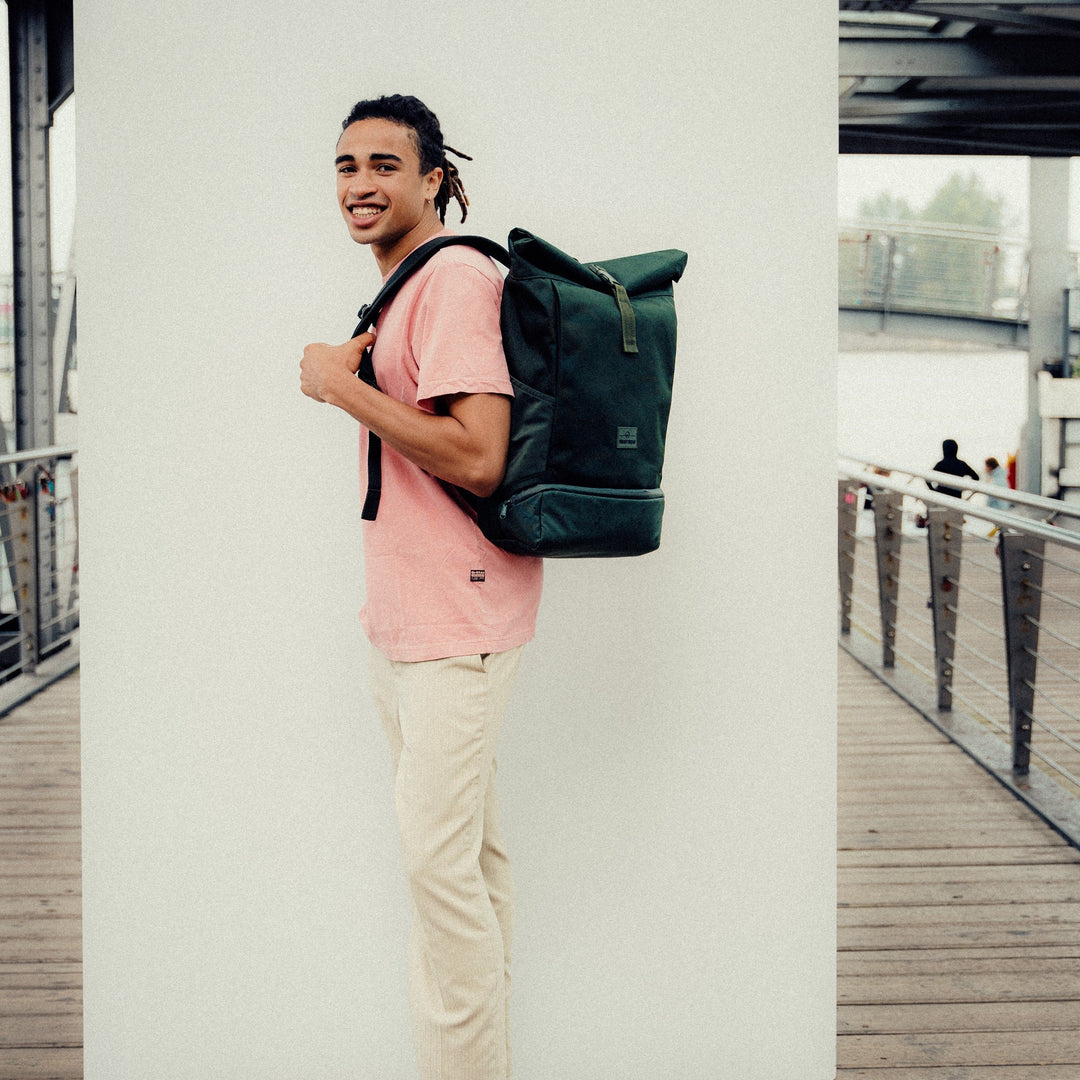 Unisex rolltop rugzak UrbanFlow, ideaal voor weerbestendig transport.