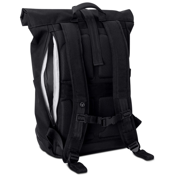 Moderne UrbanFlow rolltop rugzak, een multifunctionele keuze voor iedereen.