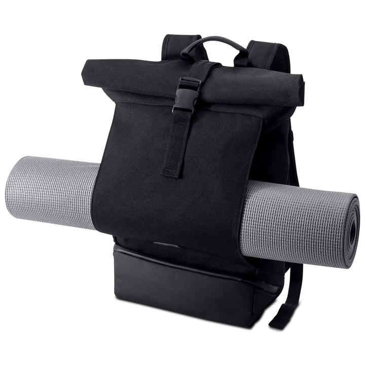 Robuuste UrbanFlow rolltop rugzak, geschikt als reistas of werktas.
