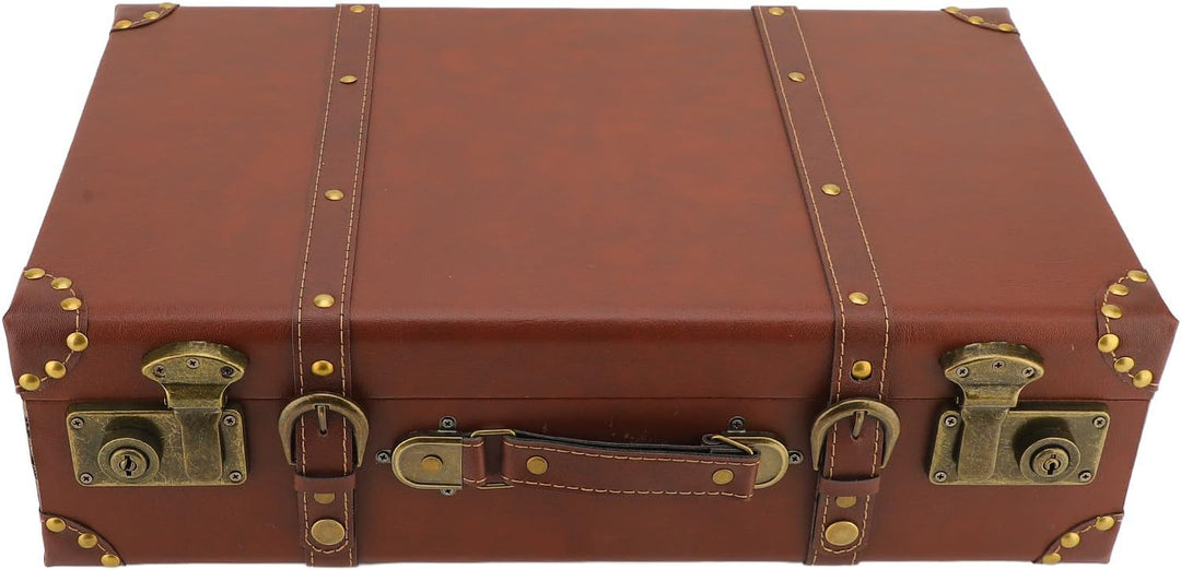 Klassieke leren handbagagekoffer in bruin, retro design, een tijdloze accessoire voor de reiziger.