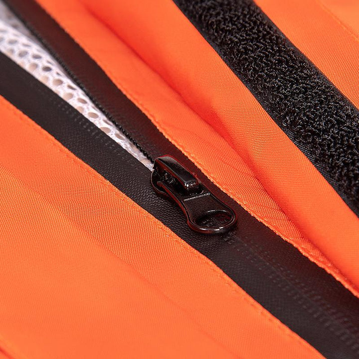 Comfortabel lichtgewicht regenpak voor heren en dames, ideale waterdichte kleding voor elk outdoor weer.