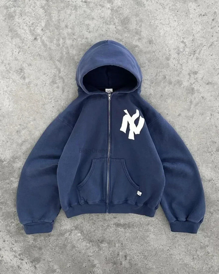 Moderne unisex Y2K hoodie met unieke abstracte kunst, oversized en comfortabel voor een trendy streetwear stijl.