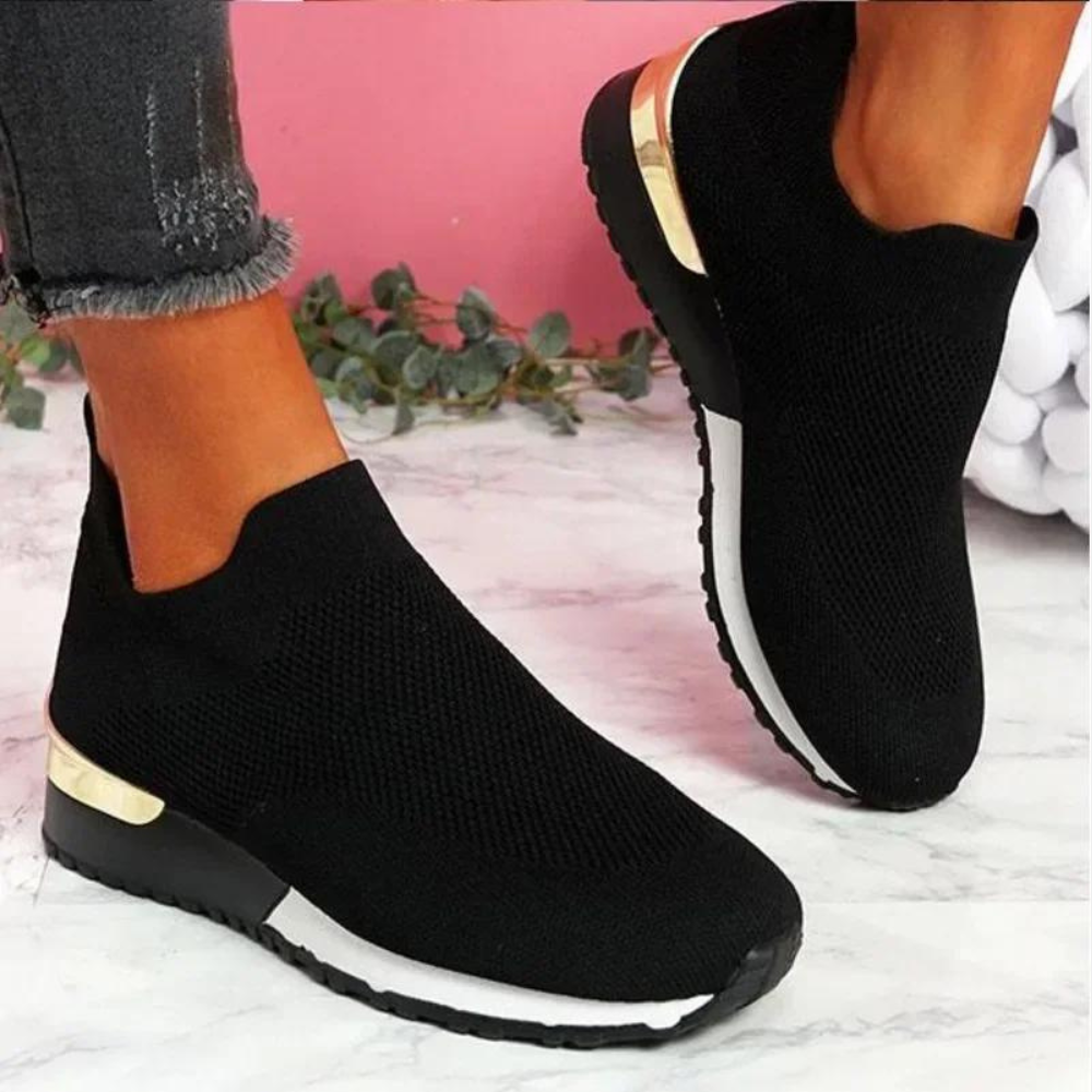 "Verona slip-on dames schoenen, modern en comfortabel, met ademend mesh in diverse kleuren voor een stijlvolle look."