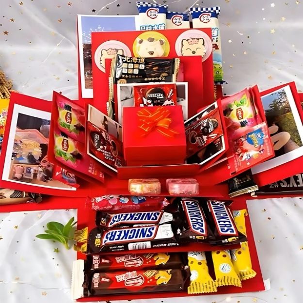 Verrassings explosiebox met vliegende vlinders, uniek gepersonaliseerd cadeau.