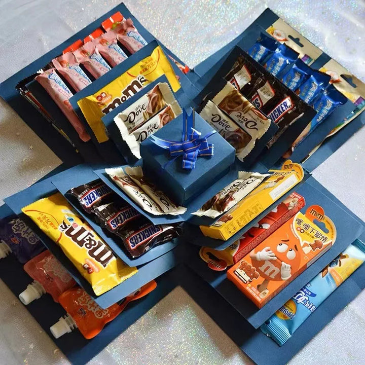 Creatieve knutselpakket explosiebox met vlinders voor een uniek DIY cadeau.