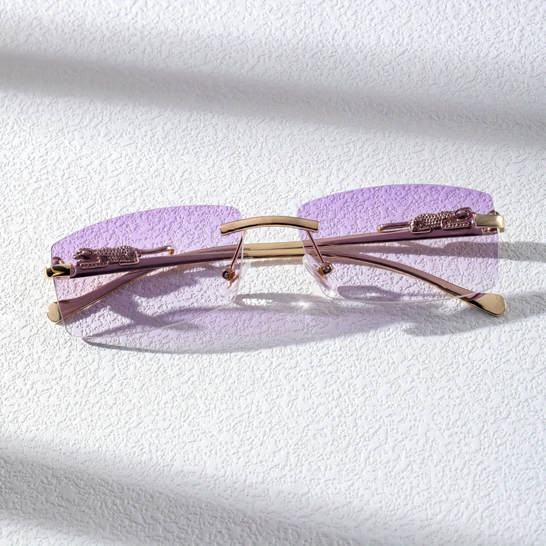 "Vintage vierkante heren zonnebril, stijlvolle look met ontspiegelde glazen, elegant en functioneel design."