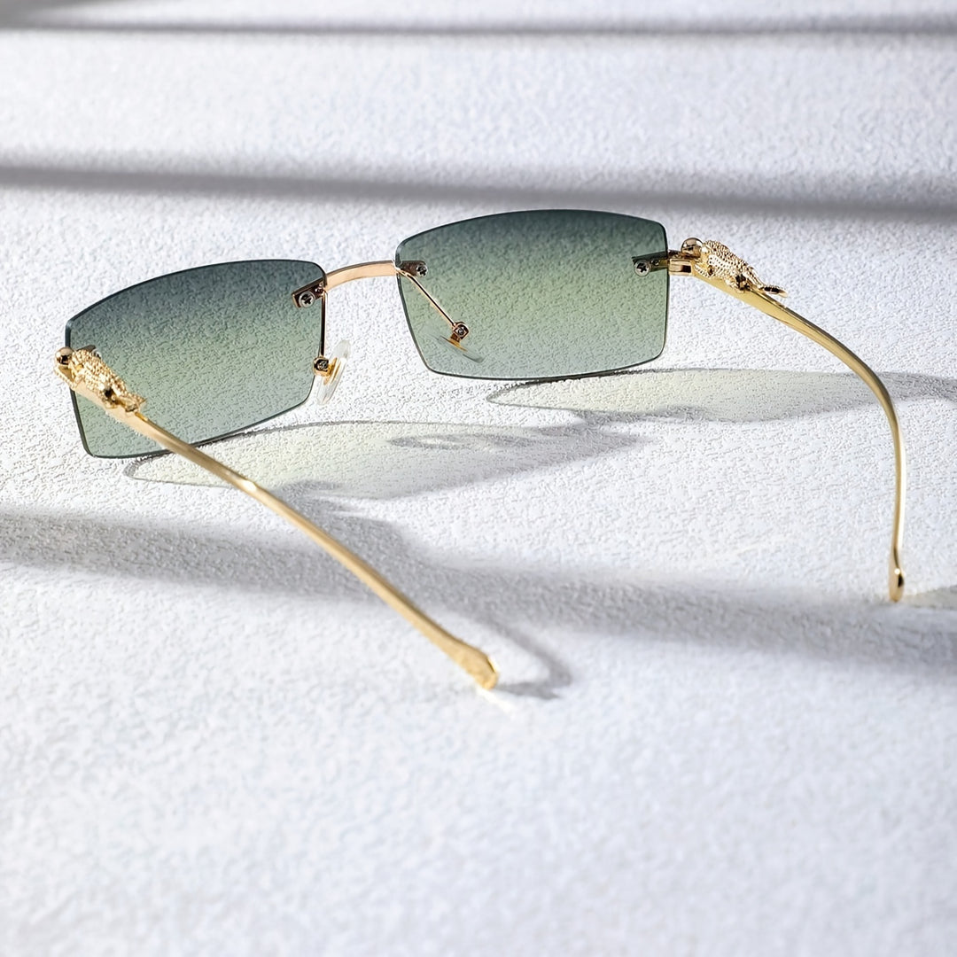 "Vintage vierkante heren zonnebril, stijlvolle look met ontspiegelde glazen, elegant en functioneel design."