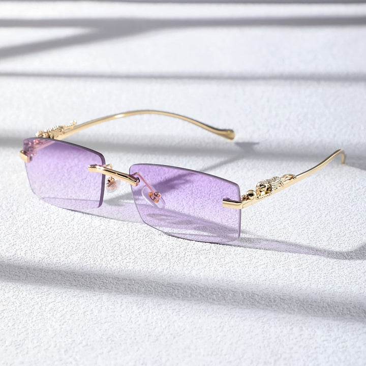 "Vintage vierkante heren zonnebril, stijlvolle look met ontspiegelde glazen, elegant en functioneel design."